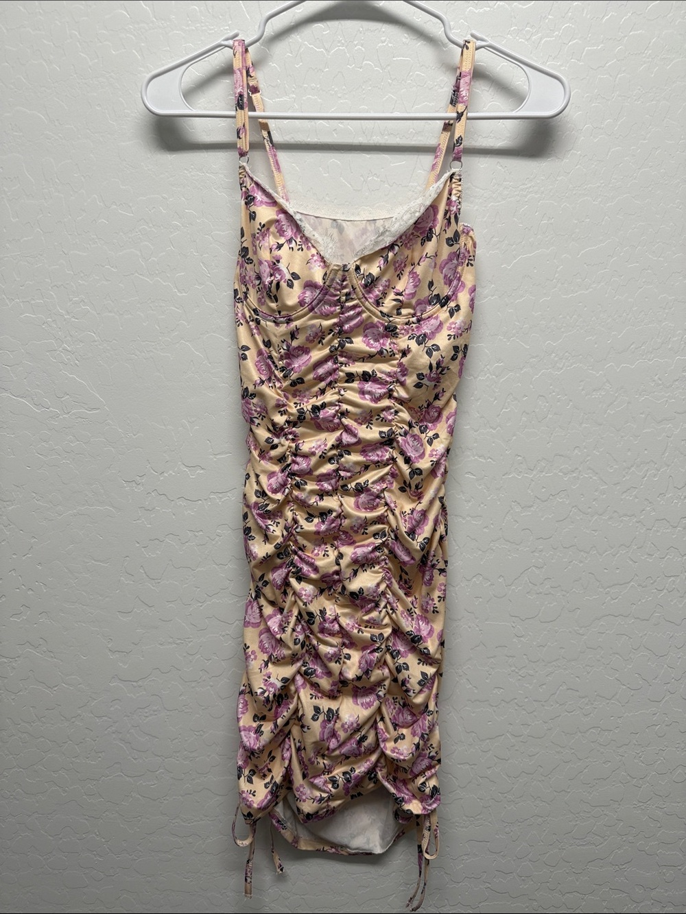 Ruched Spaghetti-Strap Midi Dress in Pale Yellow with Lavender Floral
